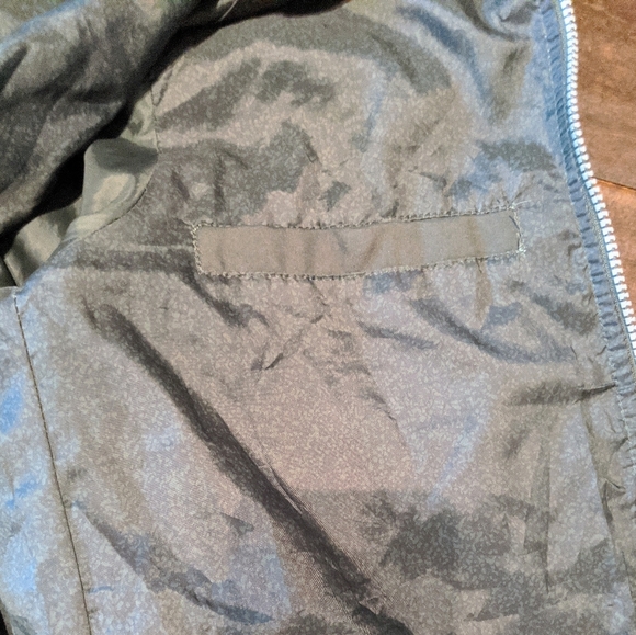 Khaki Pull & Bear bomber - Picture 5 of 8